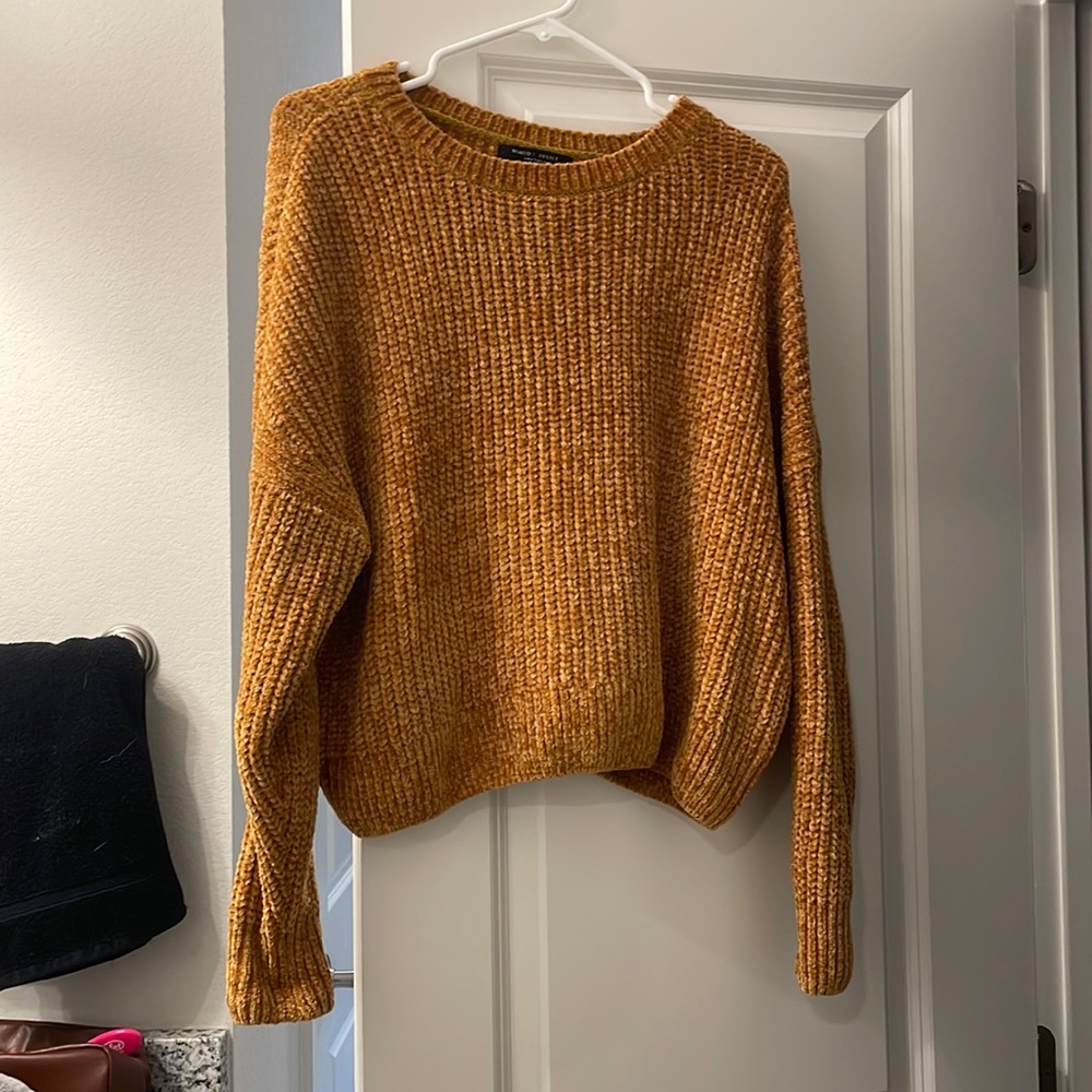 medium mustard yellow soft sweater